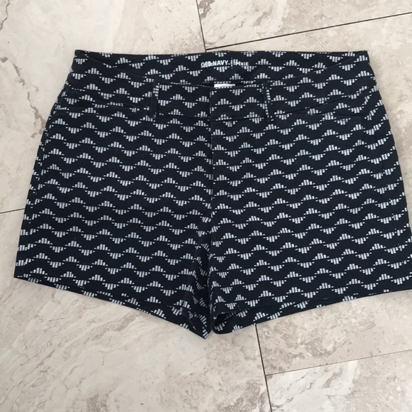 Old Navy Pants - Old Navy Chino Shorts